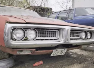 Raro Dodge Charger 1972 é encontrado em Ferro-Velho Dodge Charger 1972 / Foto: Auto Archaeology
