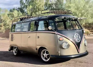 Kombi Corujinha 1966: Da Restauração ao Brilho fora do Brasil Kombi Corujinha 1966