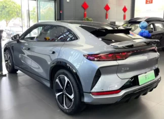 Perto do Brasil, Novo BYD Song L 2024 tem 517 cv e 602 km de autonomia Byd Song L / Foto: Ailin Du