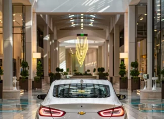 Chevy Monza 2024: Reimaginando o Clássico com Novo Design Foto: Planet Cars