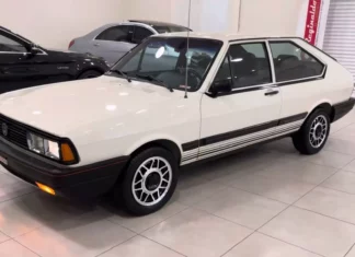 Guardado por 36 anos, Passat Pointer GTS segue 0km em 2024 Passat Pointer GTS 1988 / Foto: Reginaldo de Campinas