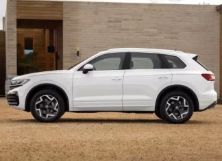 Ignorado no Brasil, VW Touareg segue brilhando lá fora VW Touareg 2024 / Foto: Volkswagen
