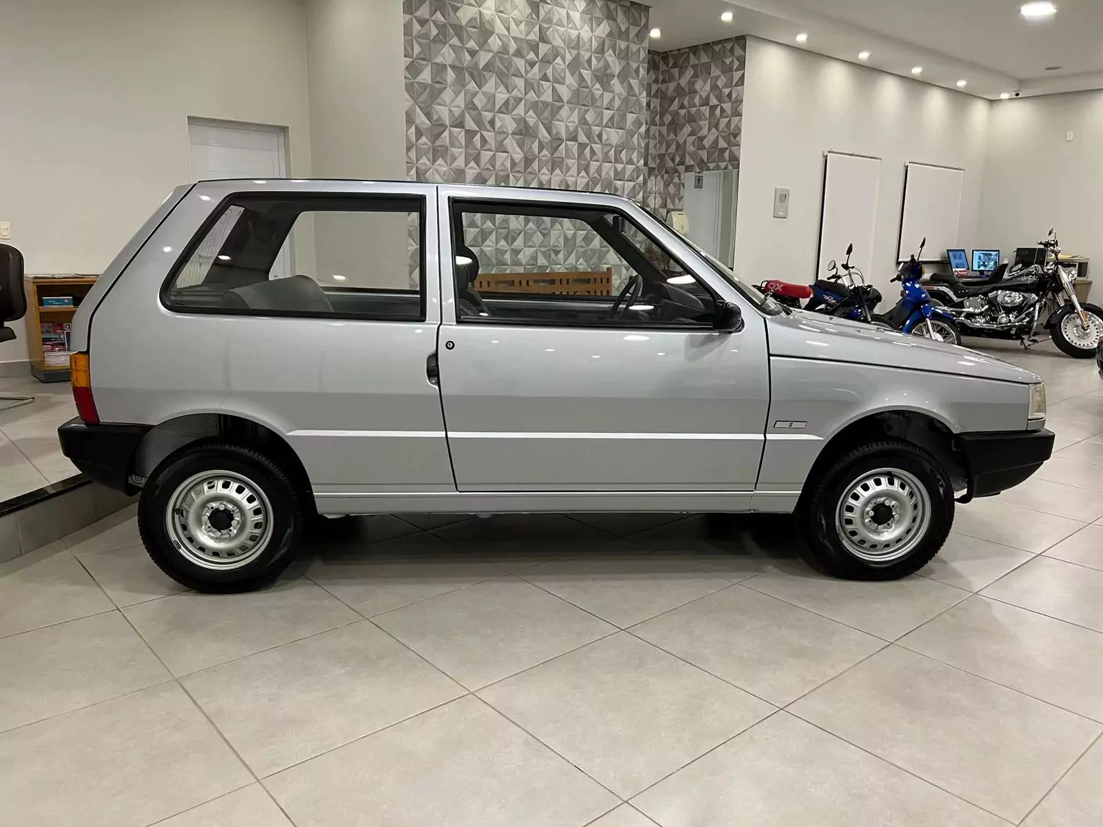 Fiat Uno 1.5 i.e 1994 / Foto: Reginaldo de Campinas