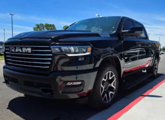 Ram 1500: Nova Pickup chega em breve com design revigorado Pickup Ram 1500 / Foto: Ram