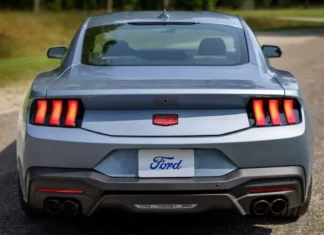 Edição Especial: Ford Mustang ganha cor Brittany Blue de 1967 Mustang Brittany Blue / Foto: Ford
