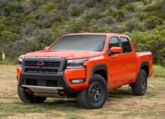 Com Facelift Parrudo, Nissan Frontier 2025 tem nova pegada Frontier 2025 / Foto: Nissan