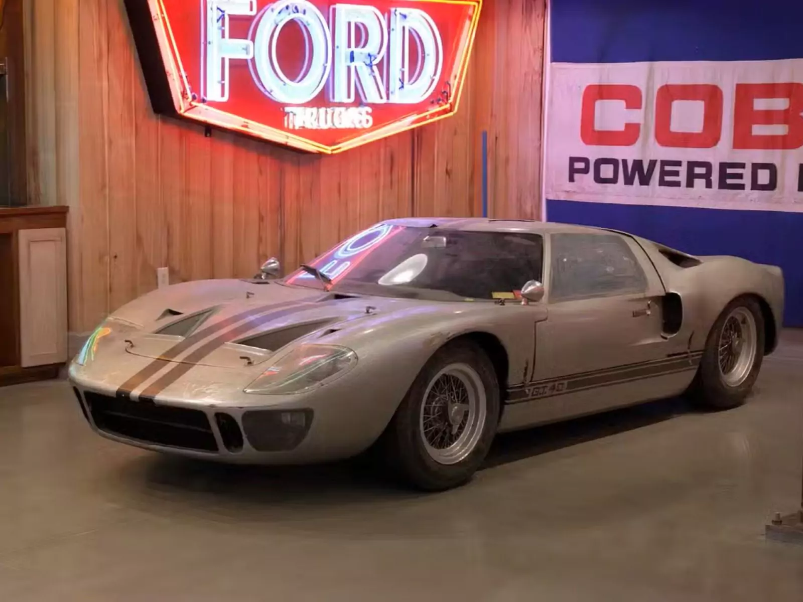 Ford GT40