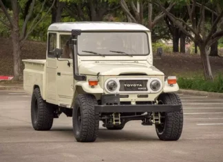 Pickup Toyota brasileira é vendida nos EUA por mais de R$ 250 mil