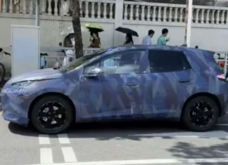 Nova geração do BYD Dolphin é flagrada na China