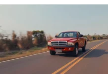 Ram comemora legado da Dakota em vídeo com pioneiros na história da picape no Brasil