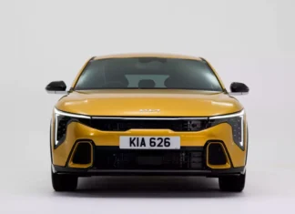 Moderno e Arrojado: O K4 da Kia acaba de desferir um golpe mortal no VW Golf