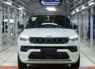 Campeão de vendas? Jeep Compass chega a 600 mil unidades produzidas no Brasil