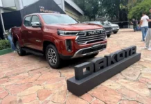 Hilux e Ranger que se cuidem: Ram Dakota chega no início de 2026