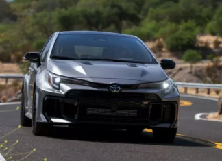 Comparativo GR Yaris x GR Corolla