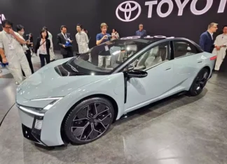 Versões elétrica, híbrida e a combustão: O que esperar da nova geração do Toyota Corolla?