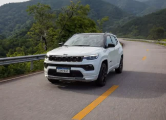 Compass Blackhawk 2025: SUV da Jeep agora é flex com 272 cv