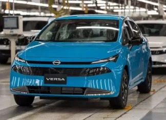 Nissan Versa 2027: sedã muda visual e chega em breve ao Brasil