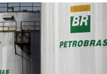 Petrobras e Ipiranga Anunciam Possíveis Reajustes nos Preços da Gasolina Diante de Tensão Internacional