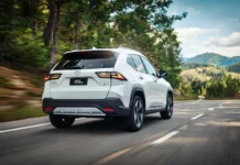 Toyota Yaris Cross Híbrido 2026: O que Aprender com a Polêmica do Caoa Chery Tiggo 5X no Brasil