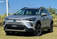 Toyota Corolla Cross Hybrid enfrenta desafio em autonomia contra Volkswagen T-Cross em viagens longas
