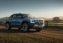 BYD Shark busca evitar impostos com produção na Argentina enquanto Mitsubishi lança Triton Terra no Brasil por R$ 364.990