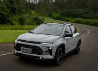 Novo Chevrolet Sonic chega em 2026 com interior luxuoso para desafiar Fiat Fastback e VW Nivus