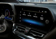 Fiat prepara lançamento de SUV compacto de 7 lugares com motor turbo para competir com Chevrolet Spin
