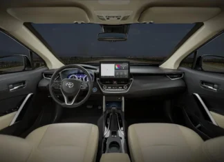 Toyota Corolla lança edição especial para encerrar geração atual e anuncia modelo renovado para 2026