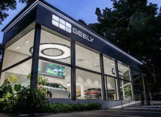 Rival de peso para BYD: Novo híbrido da Geely promete consumo impressionante de até 45 km/l